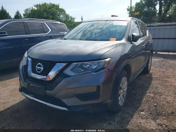 KNMAT2MV6HP541893 2017 NISSAN ROGUE - Image 2