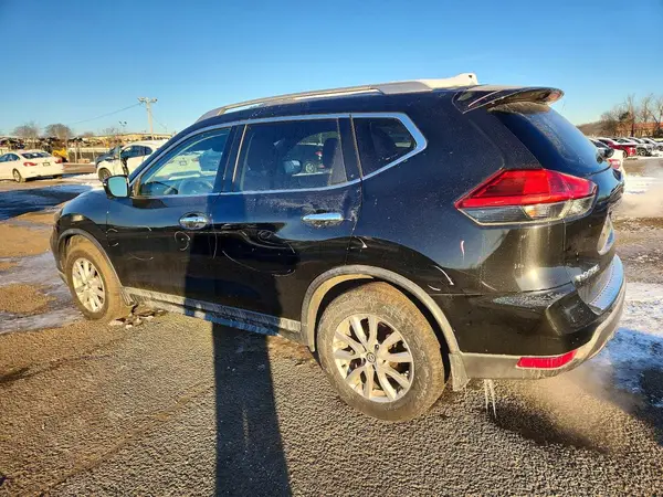 KNMAT2MV6HP546317 2017 NISSAN ROGUE - Image 2