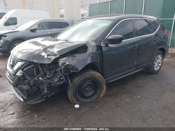 KNMAT2MV6HP546575 2017 NISSAN ROGUE - Image 2