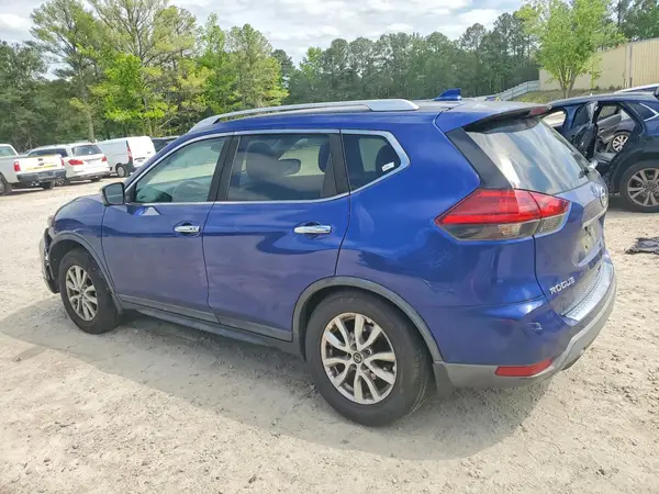 KNMAT2MV6HP552568 2017 NISSAN ROGUE - Image 2