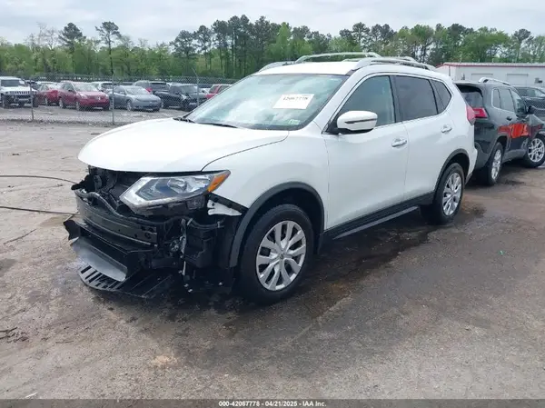 KNMAT2MV6HP555289 2017 NISSAN ROGUE - Image 2