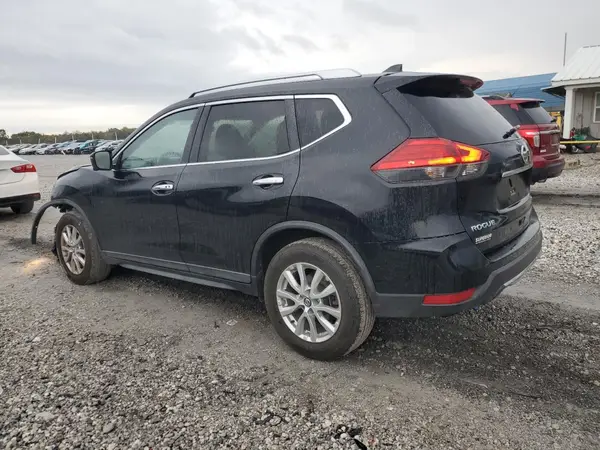 KNMAT2MV6HP558130 2017 NISSAN ROGUE - Image 2