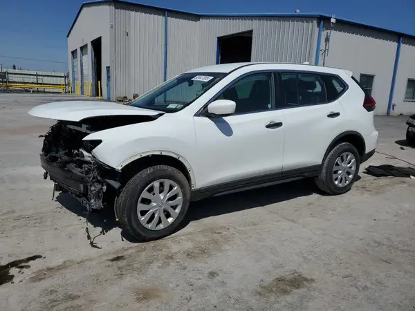 KNMAT2MV6HP562050 2017 NISSAN ROGUE - Image 1