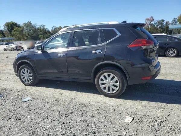 KNMAT2MV6HP562405 2017 NISSAN ROGUE - Image 2
