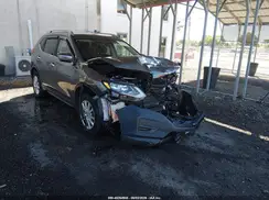 KNMAT2MV6HP563893 2017 NISSAN ROGUE