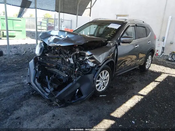 KNMAT2MV6HP563893 2017 NISSAN ROGUE - Image 2