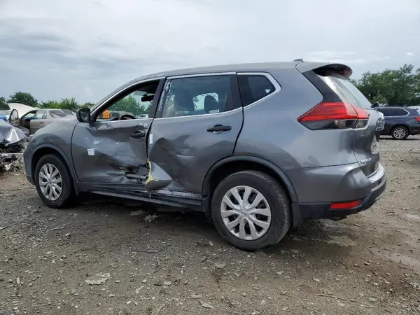KNMAT2MV6HP564087 2017 NISSAN ROGUE - Image 2