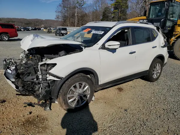 KNMAT2MV6HP566776 2017 NISSAN ROGUE - Image 1