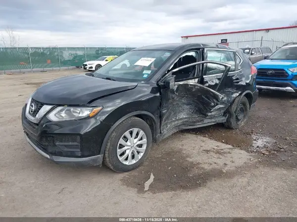 KNMAT2MV6HP567359 2017 NISSAN ROGUE - Image 2
