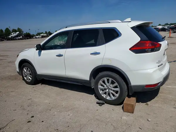KNMAT2MV6HP568639 2017 NISSAN ROGUE - Image 2