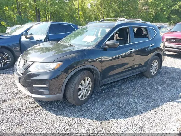 KNMAT2MV6HP574702 2017 NISSAN ROGUE - Image 2