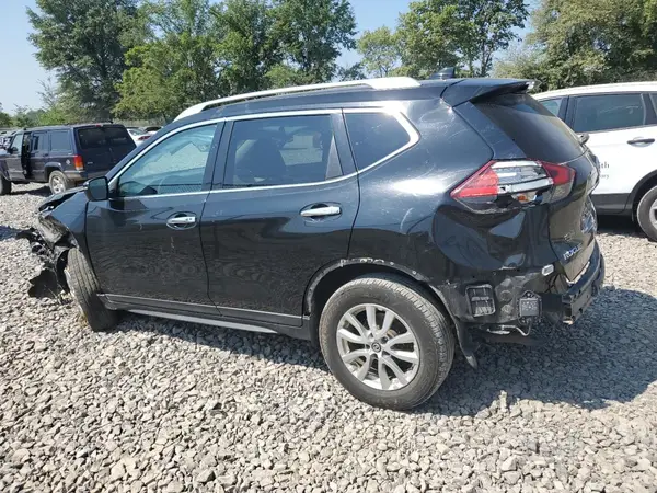 KNMAT2MV6HP578121 2017 NISSAN ROGUE - Image 2