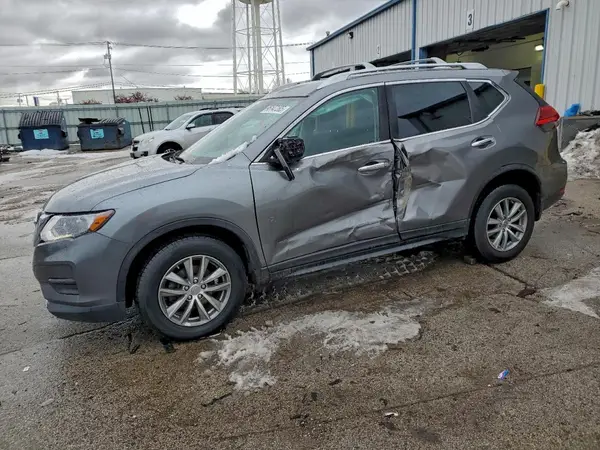 KNMAT2MV6HP584145 2017 NISSAN ROGUE - Image 1