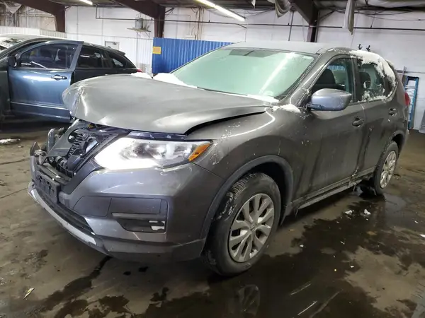 KNMAT2MV6HP588339 2017 NISSAN ROGUE - Image 1