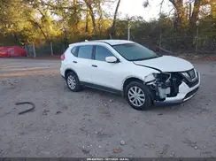 KNMAT2MV6HP590690 2017 NISSAN ROGUE