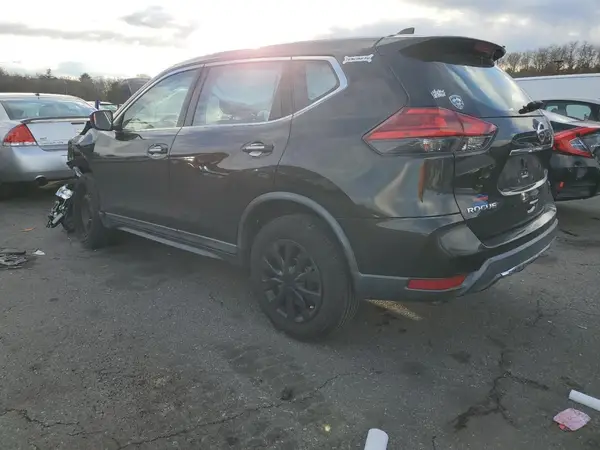 KNMAT2MV6HP599843 2017 NISSAN ROGUE - Image 2