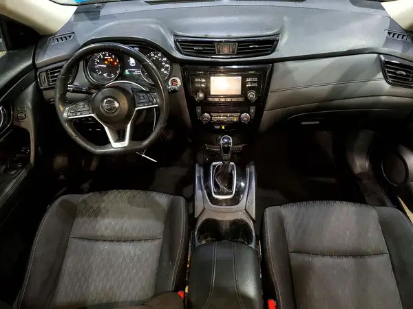 KNMAT2MV6HP603275 2017 NISSAN ROGUE - Image 8