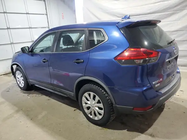 KNMAT2MV6HP603924 2017 NISSAN ROGUE - Image 2