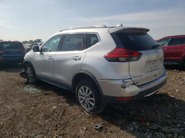 KNMAT2MV6HP604328 2017 NISSAN ROGUE - Image 2