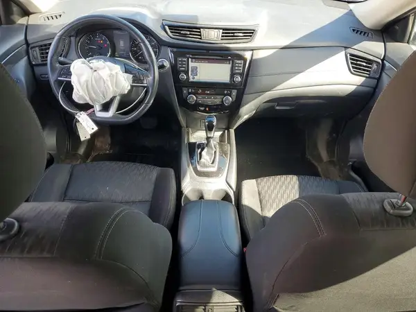 KNMAT2MV6HP612011 2017 NISSAN ROGUE - Image 8