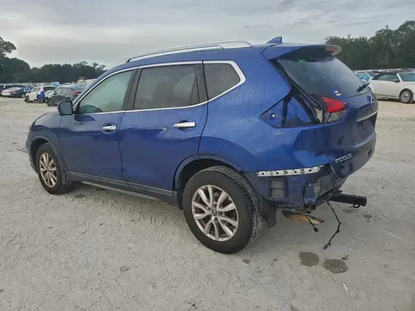 KNMAT2MV6HP612350 2017 NISSAN ROGUE - Image 2