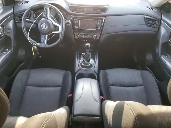 KNMAT2MV6HP618889 2017 NISSAN ROGUE - Image 8