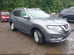 KNMAT2MV6HP619038 2017 NISSAN ROGUE