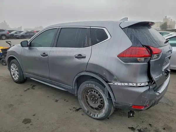 KNMAT2MV6JP501612 2018 NISSAN ROGUE - Image 2