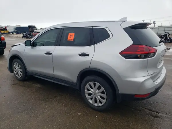 KNMAT2MV6JP504476 2018 NISSAN ROGUE - Image 2