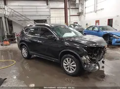 KNMAT2MV6JP504977 2018 NISSAN ROGUE