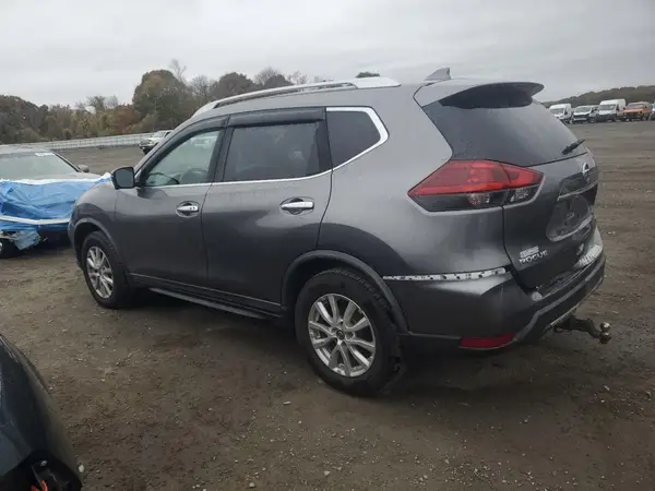 KNMAT2MV6JP506535 2018 NISSAN ROGUE - Image 2