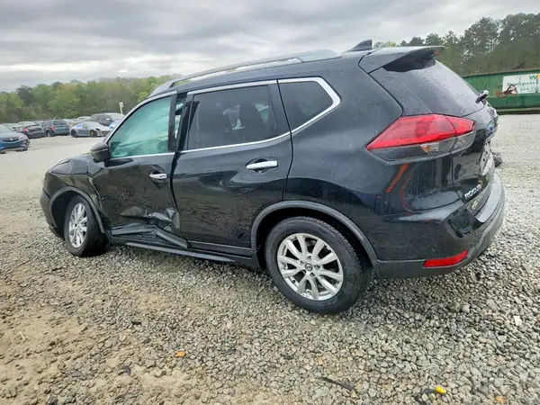 KNMAT2MV6JP506986 2018 NISSAN ROGUE - Image 2