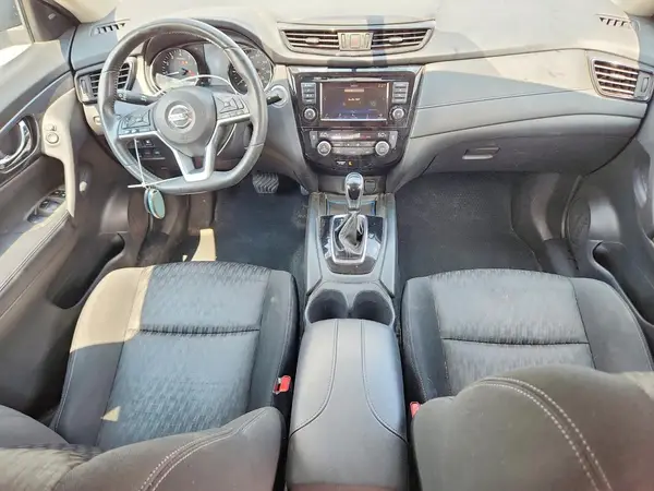 KNMAT2MV6JP514747 2018 NISSAN ROGUE - Image 8