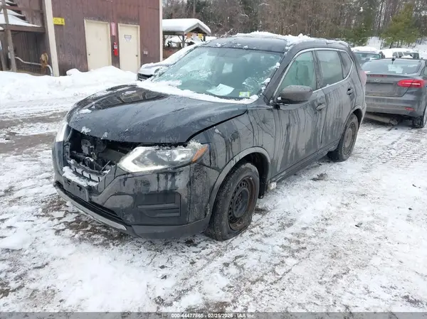KNMAT2MV6JP515770 2018 NISSAN ROGUE - Image 2