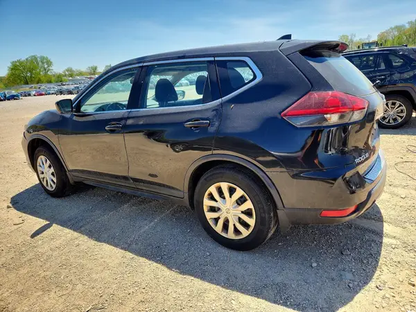 KNMAT2MV6JP517096 2018 NISSAN ROGUE - Image 2