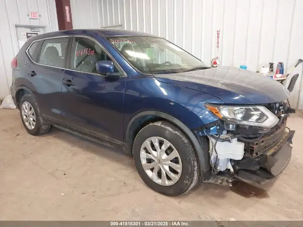 KNMAT2MV6JP521181 2018 NISSAN ROGUE - Image 1