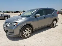 KNMAT2MV6JP521956 2018 NISSAN ROGUE