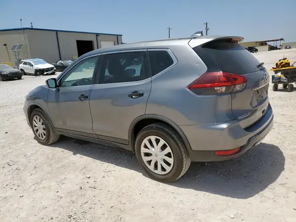 KNMAT2MV6JP521956 2018 NISSAN ROGUE - Image 2