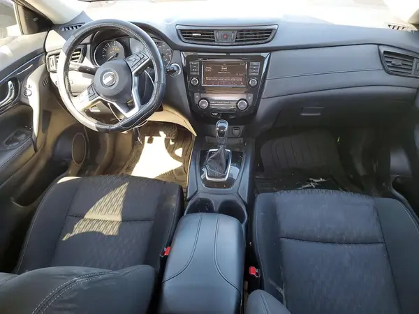 KNMAT2MV6JP523951 2018 NISSAN ROGUE - Image 8