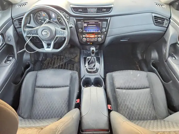KNMAT2MV6JP525019 2018 NISSAN ROGUE - Image 8