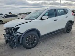 KNMAT2MV6JP527952 2018 NISSAN ROGUE