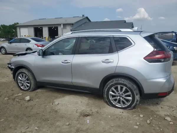 KNMAT2MV6JP529345 2018 NISSAN ROGUE - Image 2