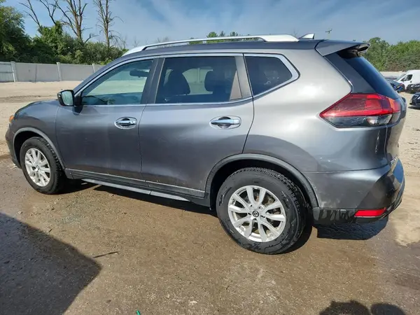 KNMAT2MV6JP529720 2018 NISSAN ROGUE - Image 2
