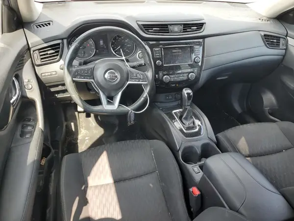 KNMAT2MV6JP531192 2018 NISSAN ROGUE - Image 8
