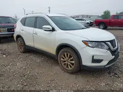 KNMAT2MV6JP531645 2018 NISSAN ROGUE