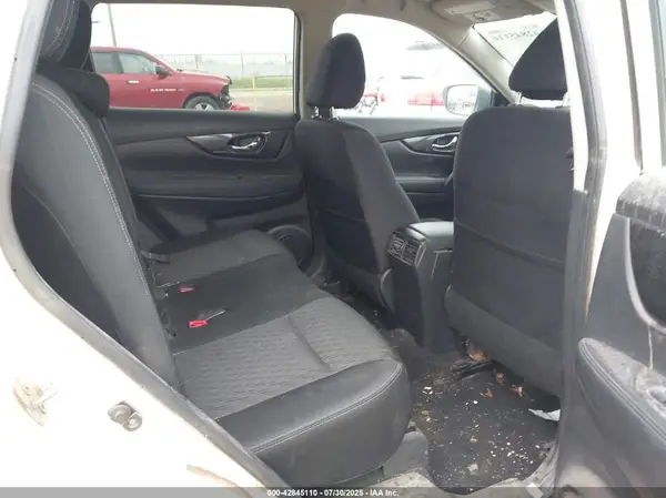KNMAT2MV6JP531645 2018 NISSAN ROGUE - Image 8