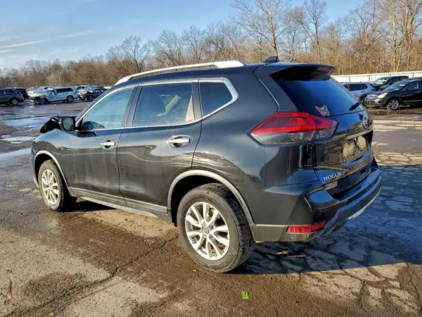 KNMAT2MV6JP534383 2018 NISSAN ROGUE - Image 2