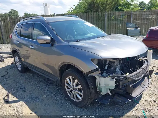 KNMAT2MV6JP536845 2018 NISSAN ROGUE - Image 1