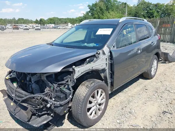 KNMAT2MV6JP536845 2018 NISSAN ROGUE - Image 2