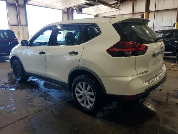 KNMAT2MV6JP538269 2018 NISSAN ROGUE - Image 2